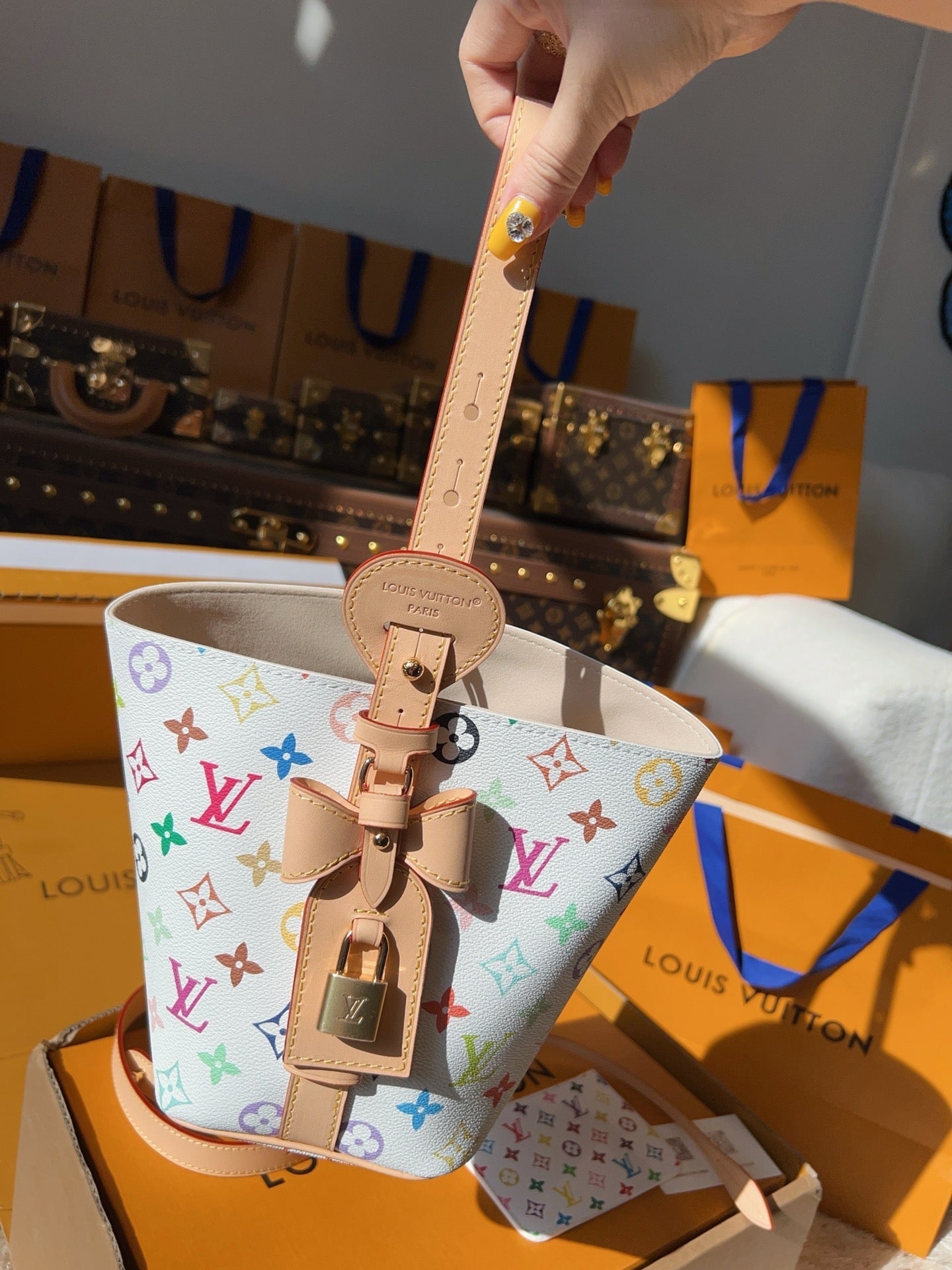 LV Neverfull MM Multicolor Monogram Canvas Tote Handle Bag with Leather Trim and Pouch (16 x 18 x 12) cm