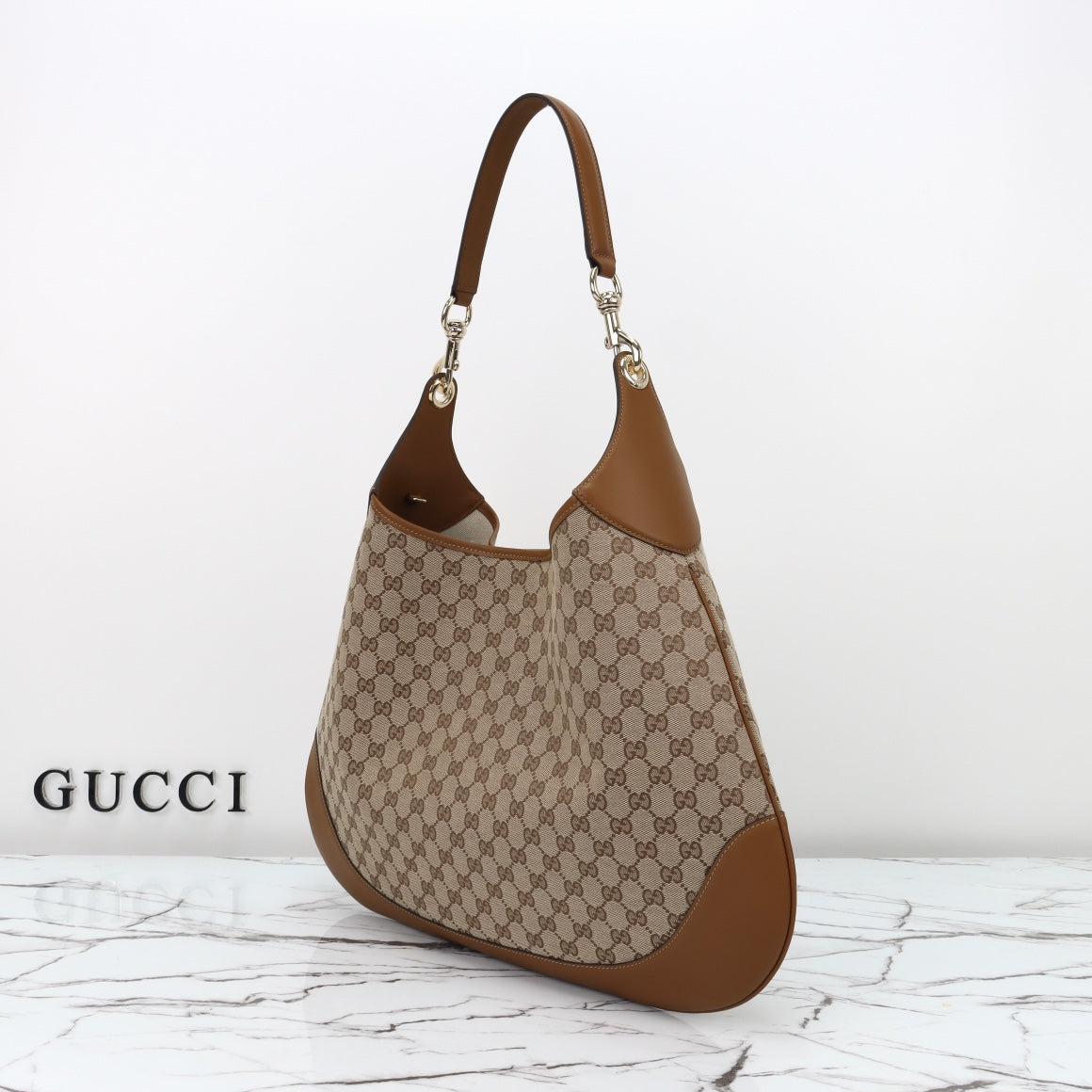 Gucci B large shoulder bag