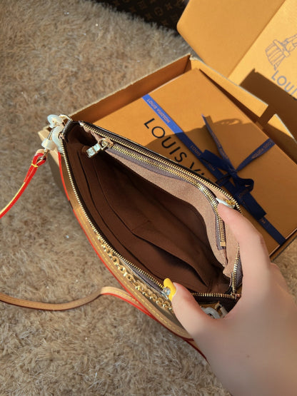 LV Pochette Accessoires Monogram Canvas Shoulder Crossbody Bag with Leather Strap (23.5 x 13.5 x 4) cm