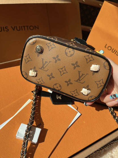 LV Vanity PM Monogram Crossbody Bags(19*13*11)cm