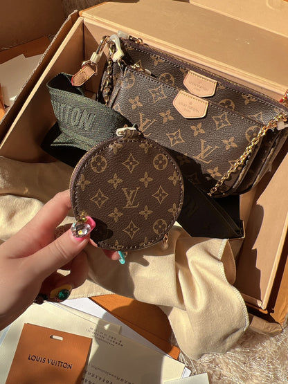 LV Multi Pochette Accessoires Monogram Canvas Crossbody Shoulder Bag with Two Pouches and Round Coin Purse (24 x 13 x 4.5) cm