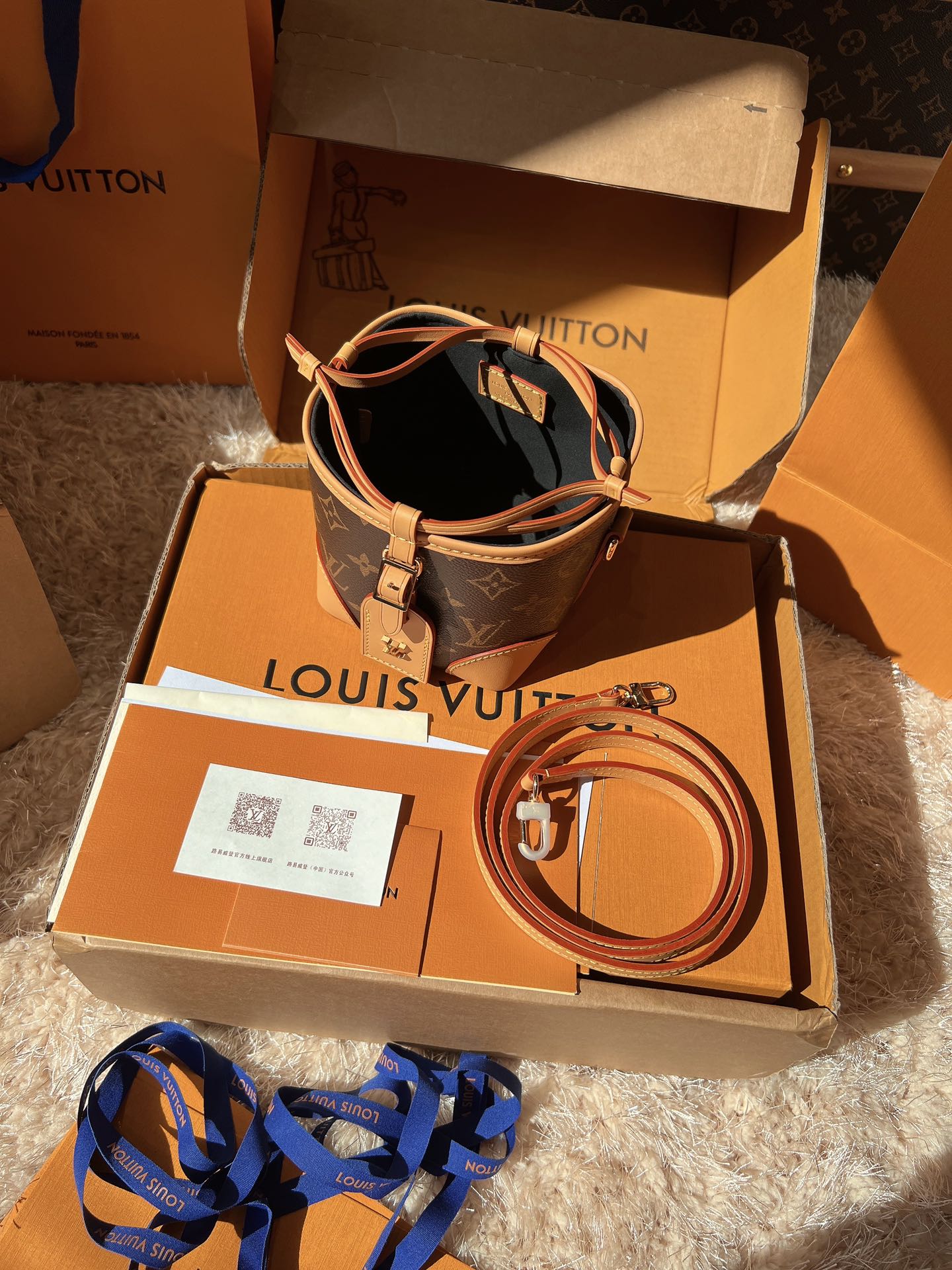 LV Mini Drawstring Bucket  Bags(11.5*12*11.5)cm