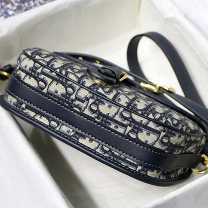 Medium Dior Bobby Bag