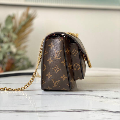 Louis Vuitton Passy Handbag
