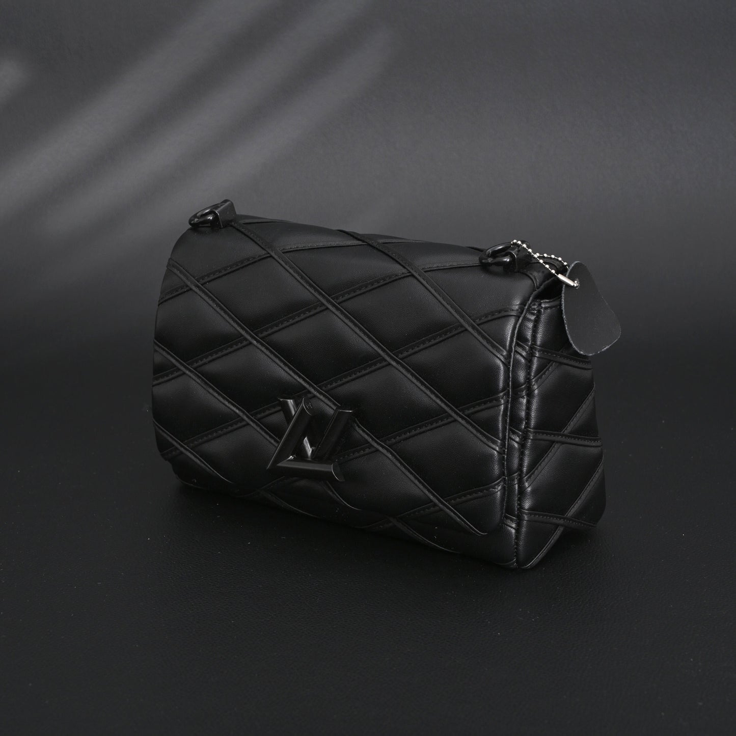 Louis Vuitton GO-14 MM Quilted Leather Chain Shoulder Bag – Black