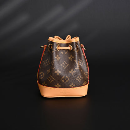 Louis Vuitton Noé Bucket Bag – Monogram Canvas with Natural Leather Trim