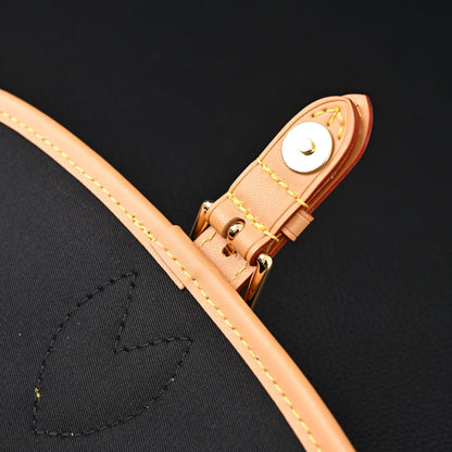 Louis Vuitton Croissant Bag Monogram Canvas