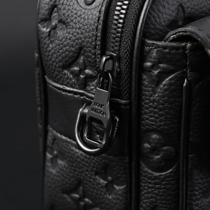 Louis Vuitton Capucines BB Top Handle Bag – Black Taurillon Leather