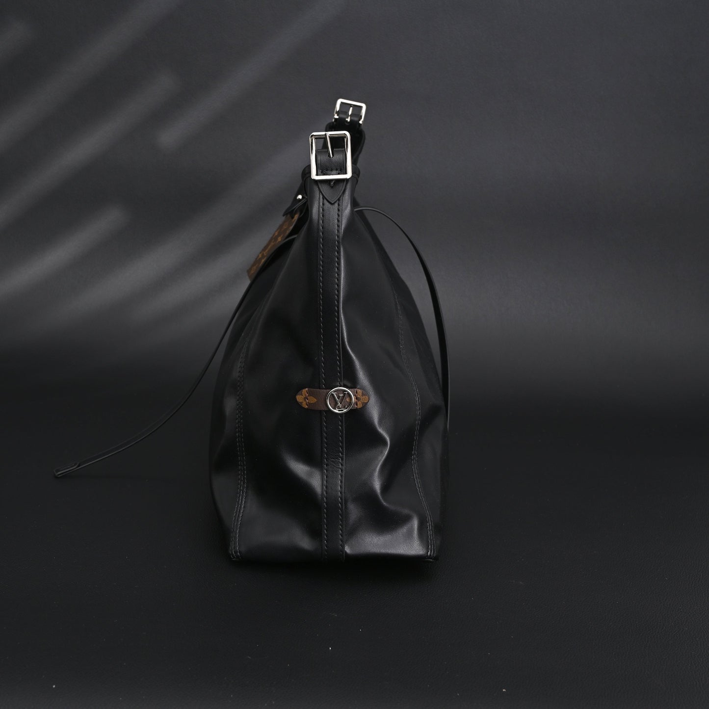 Louis Vuitton Black Mahina Leather Hobo Shoulder Bag
