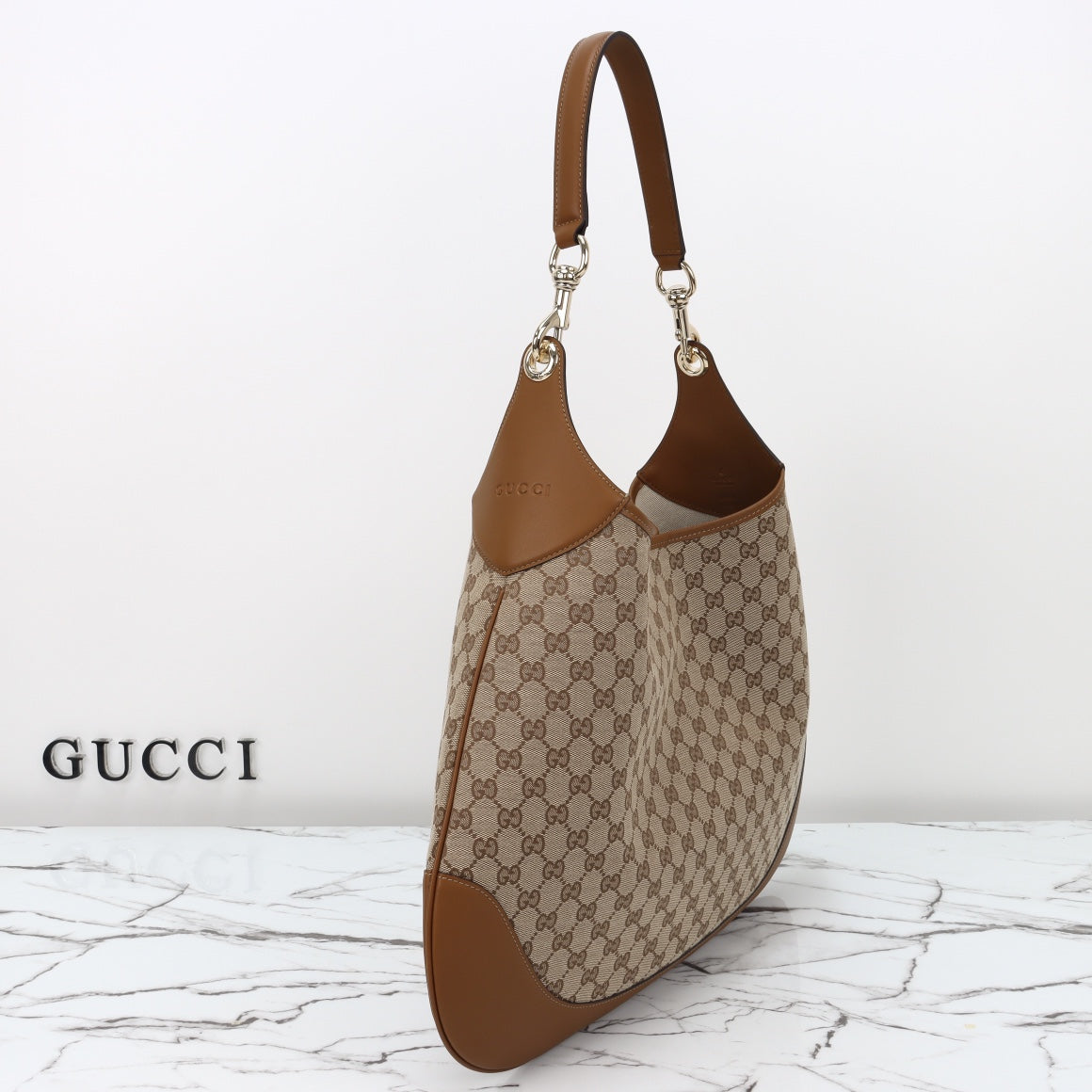 Gucci B large shoulder bag