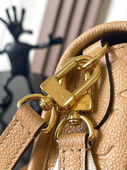 Louis Vuitton Diane Monogram Empreinte Arizona